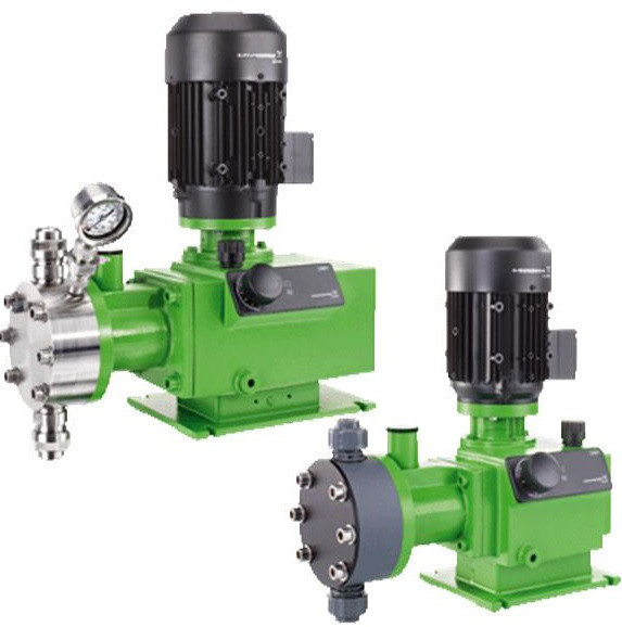 Мембрано-поршневый дозировочный насос Grundfos DMH 332-10